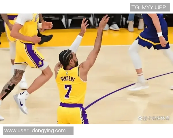 湖人残阵逆袭独行侠文森特首节火力全开八村表现出色半场领先13分