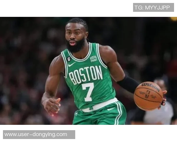 杰伦布朗称赞蒂尔曼表现出色末节发挥堪称现象级的全能球员